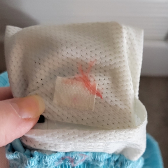 👗 Size M/L Girl's Macarena Singing Skirt - Picture 3 of 5